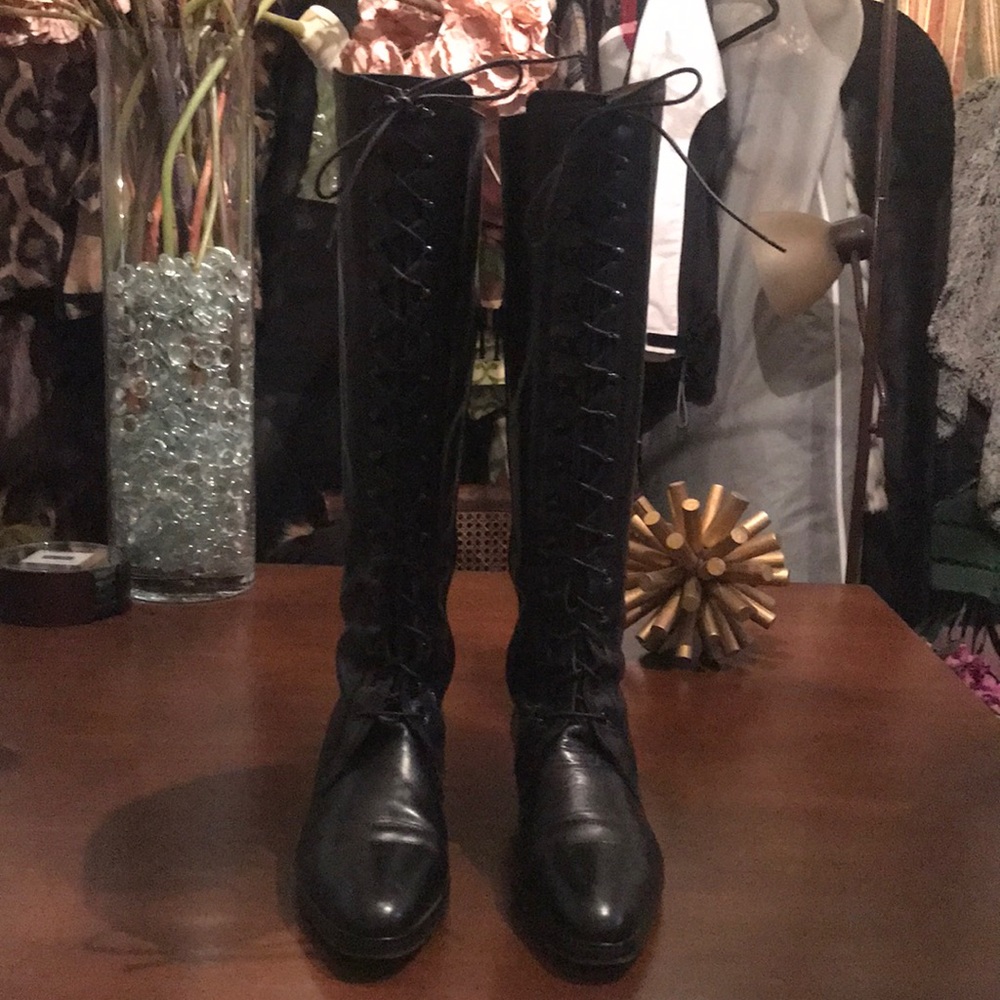 COPY - Vintage women Bloomingdale’s lace up boots all leather size 7.5m